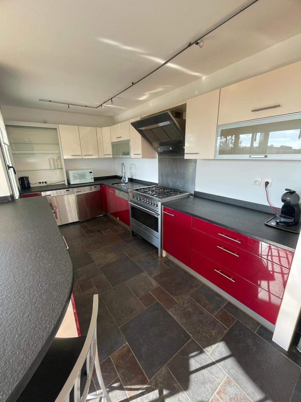 Ibis Styles Bethune Bruay La Buissiere Exterior photo